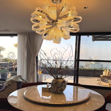 Postmodern flower multi-color design chandelier