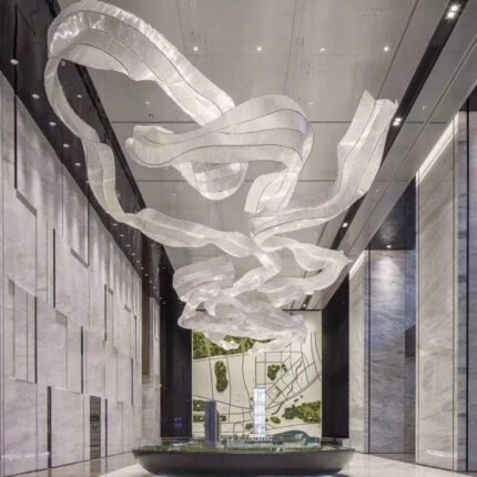 Customized glass ribbon chandelier in various sizes and shapes