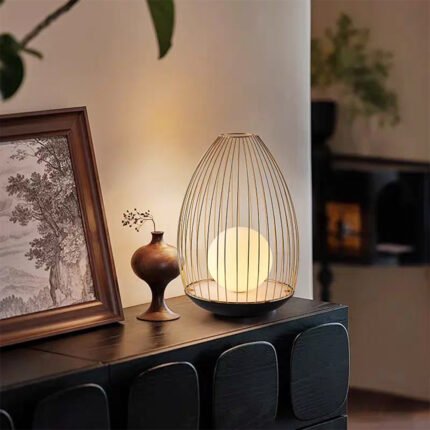 Minimalist round iron table lamp for 3 shapes