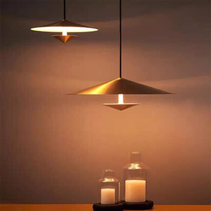 Creative bedside dining room metal decorative chandelier